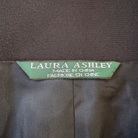 Vintage Y2K Laura Ashley Black Floral Embroidered Single Breasted Blazer - Picture 5 of 7